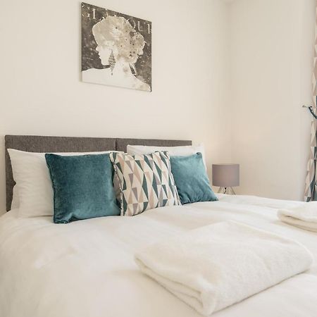 Highfield House - 1 Bed-Sleeps 2-Tjs20Hh Appartement Ilfracombe Buitenkant foto