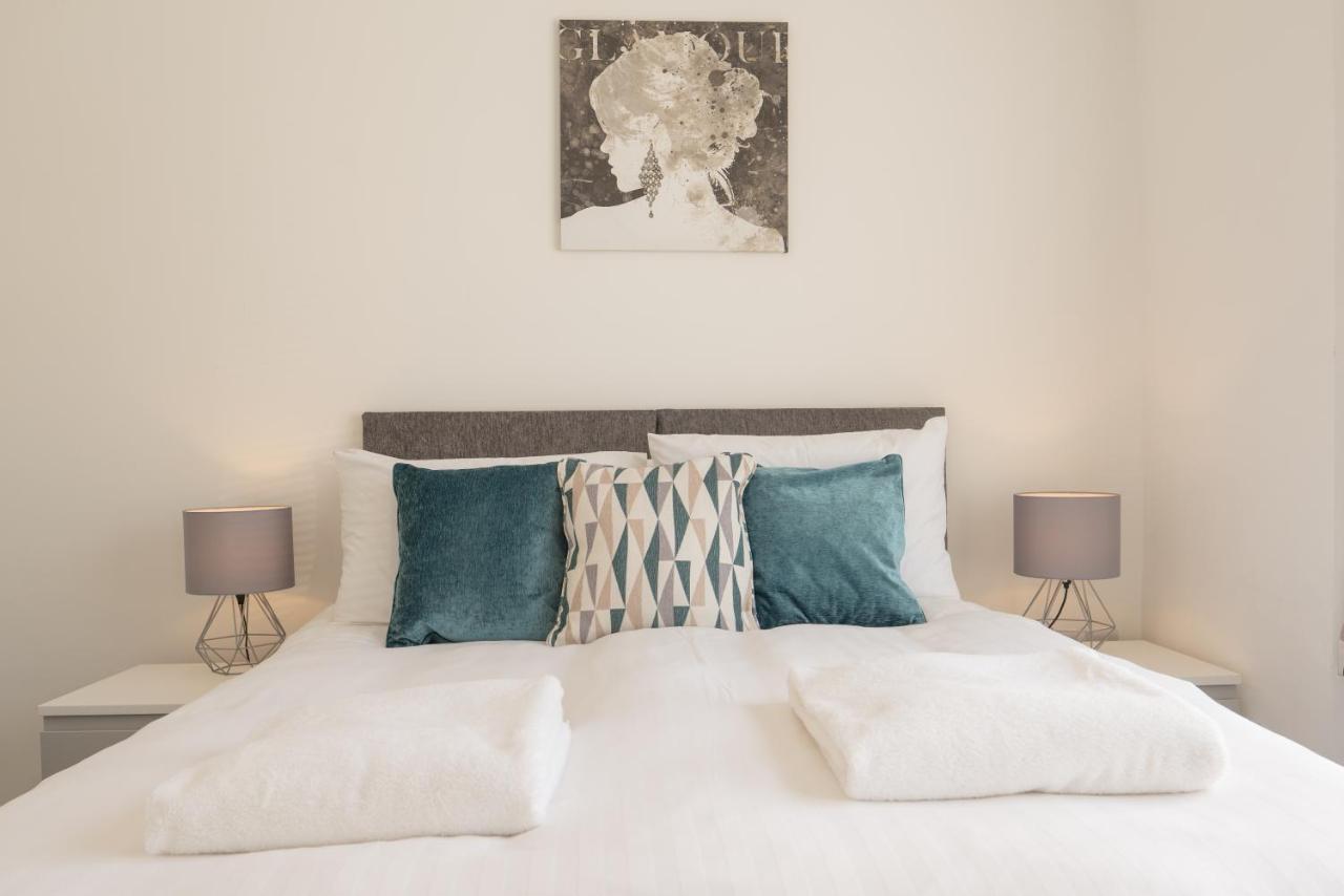 Highfield House - 1 Bed-Sleeps 2-Tjs20Hh Appartement Ilfracombe Buitenkant foto