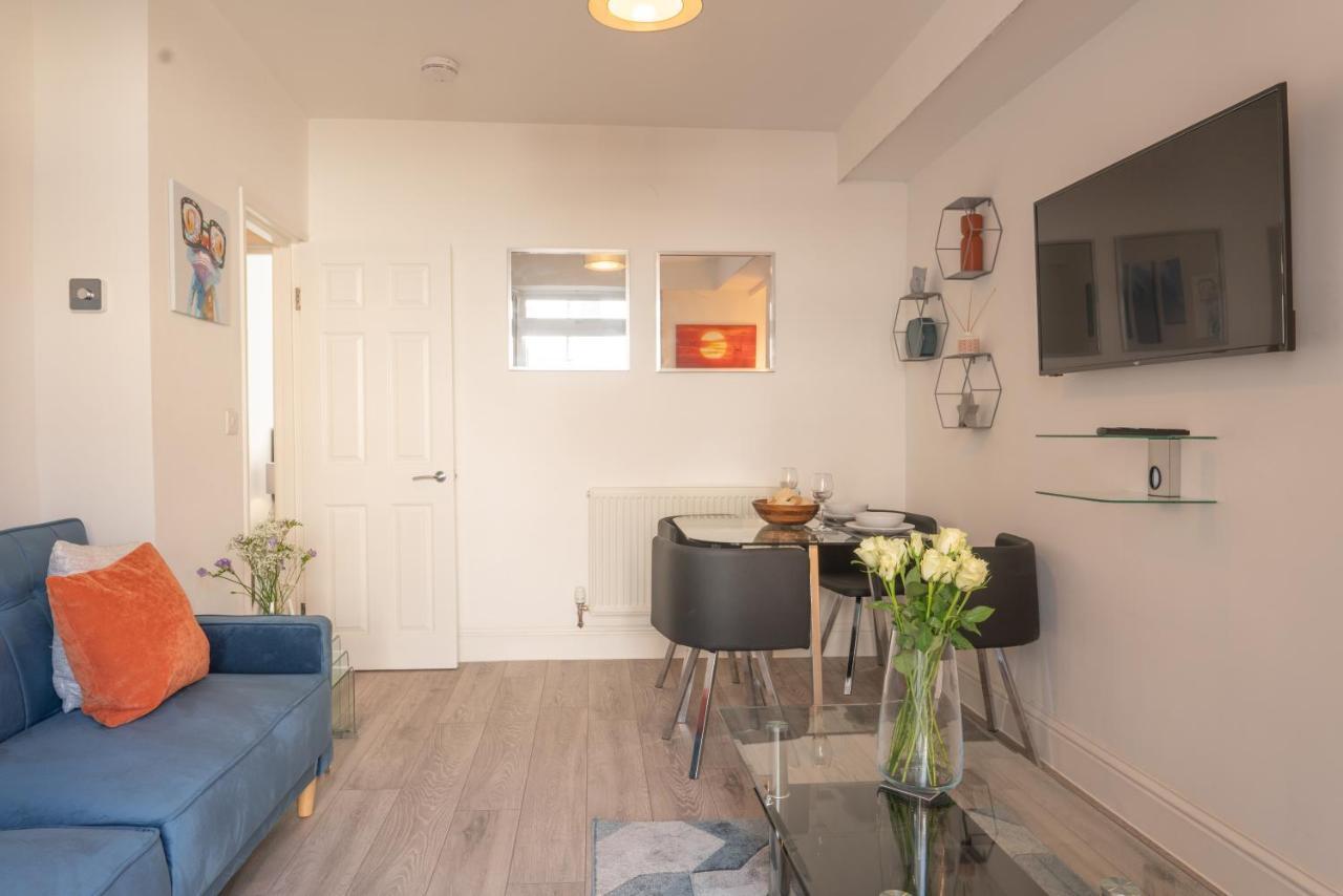 Highfield House - 1 Bed-Sleeps 2-Tjs20Hh Appartement Ilfracombe Buitenkant foto