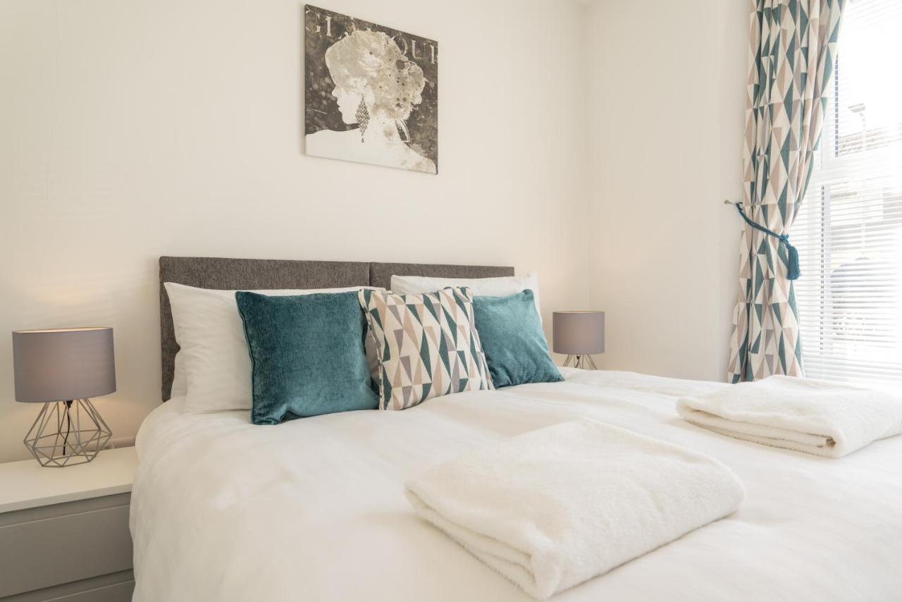 Highfield House - 1 Bed-Sleeps 2-Tjs20Hh Appartement Ilfracombe Buitenkant foto